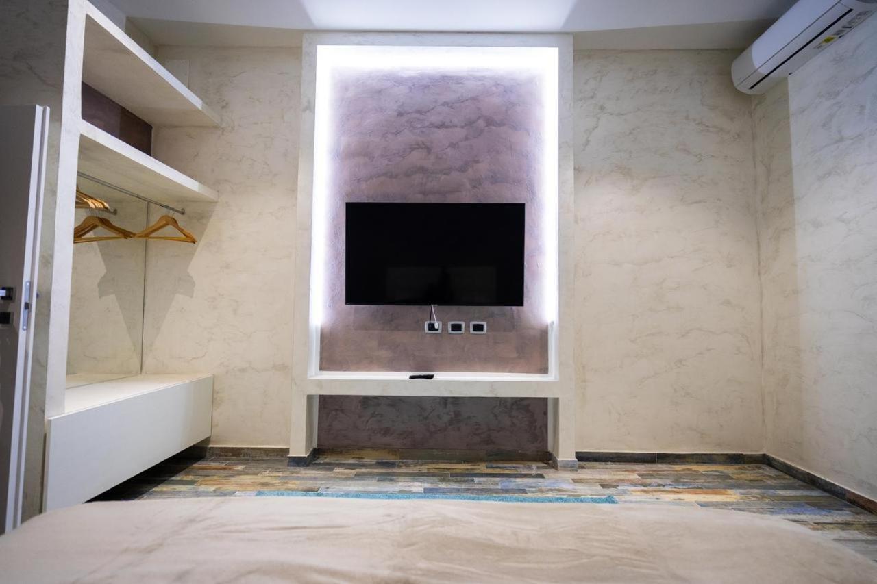 바리 Sea Luxor 아파트 외부 사진